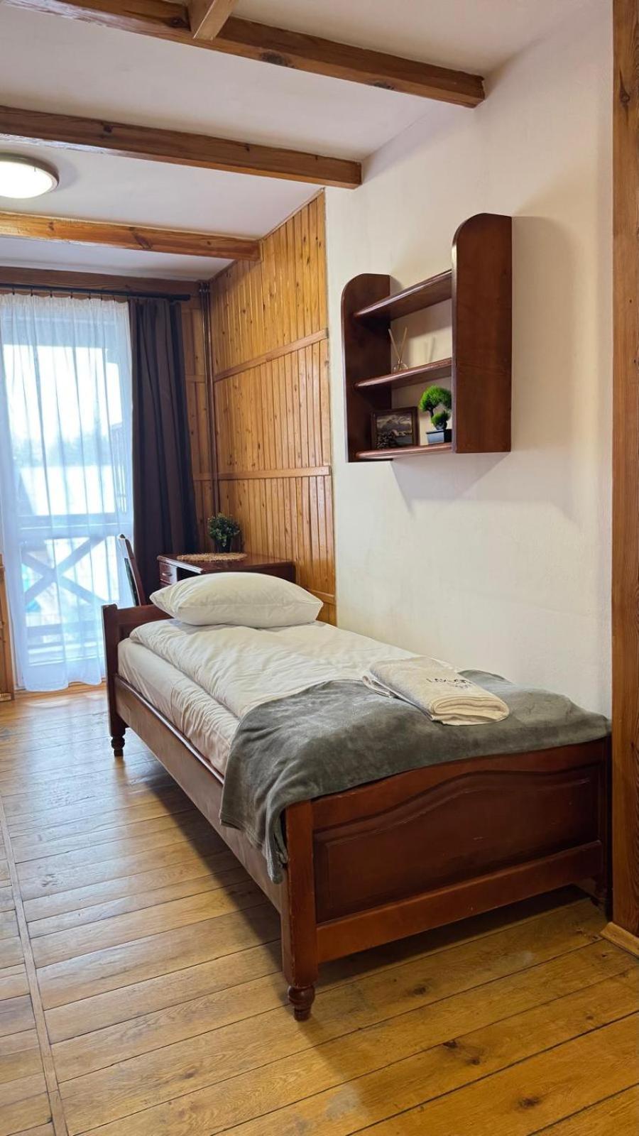 Powidz Lakeside Hotel & Restaurant Ngoại thất bức ảnh