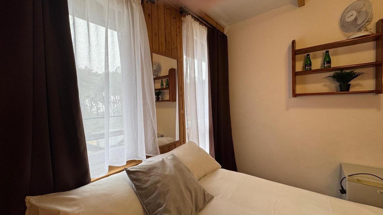 Powidz Lakeside Hotel & Restaurant Ngoại thất bức ảnh